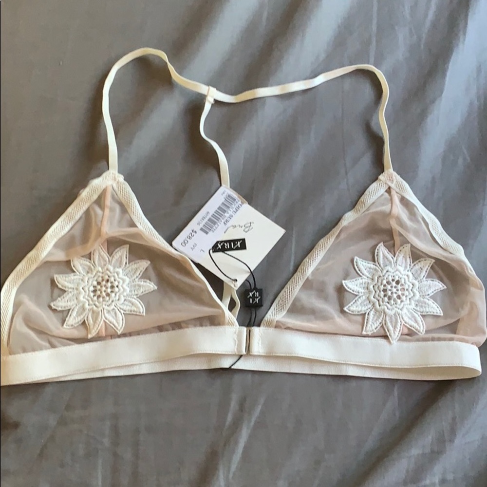 LIRA bralette